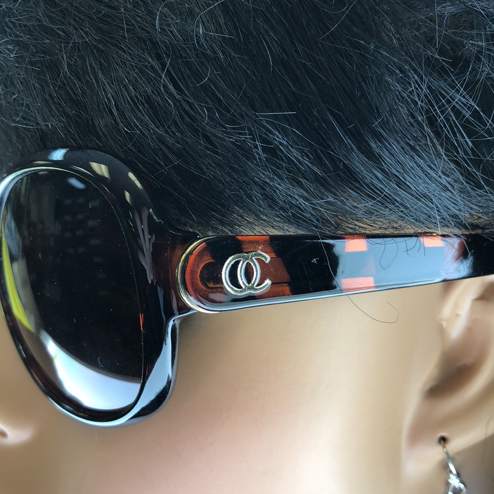 Oleg Cassini Big Round Tortoise Shell Frame Mediu… - image 4